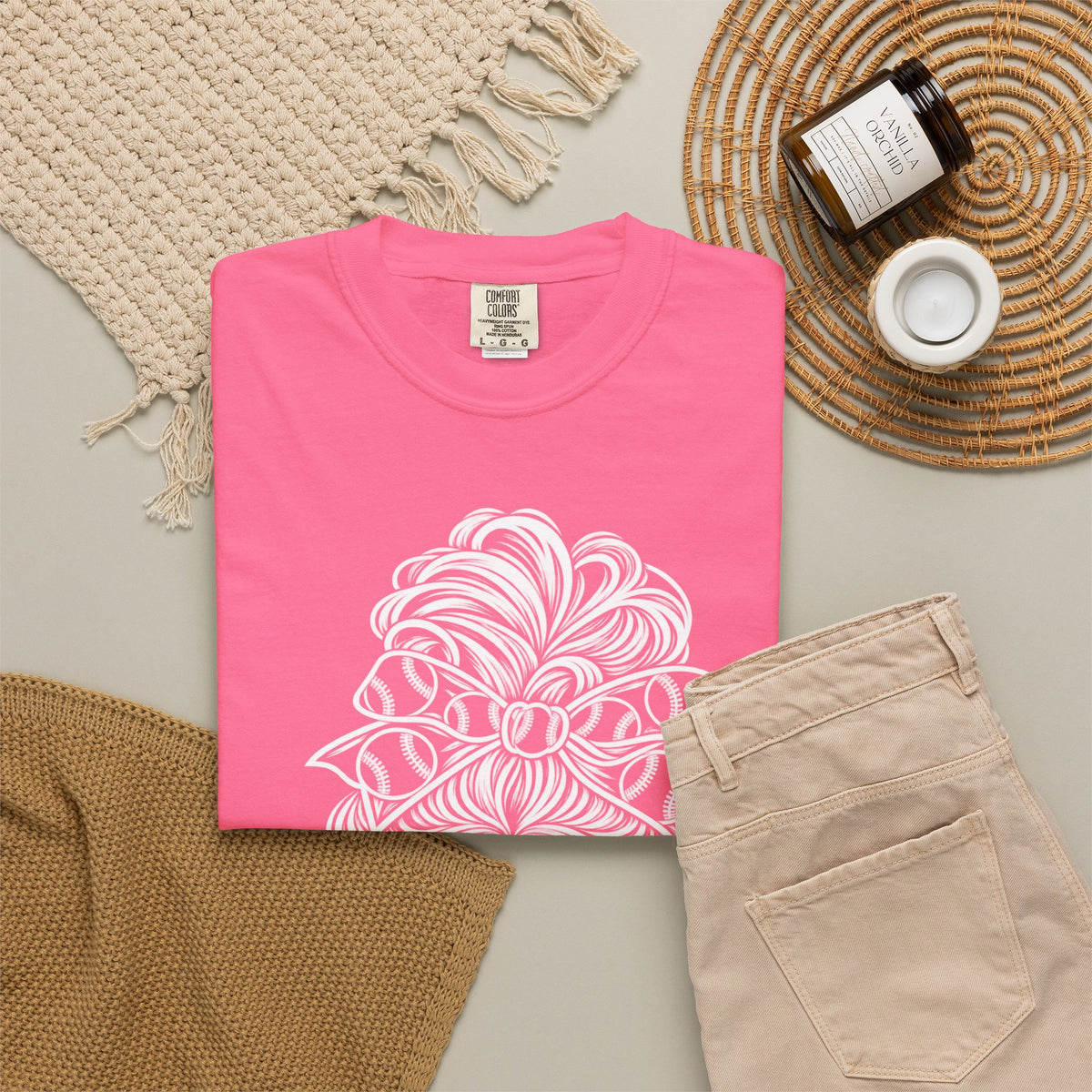 Aint Nothin But A Mom Thang Messy Bun Sunglasses T‑Shirt — Baseball Hairband Graphic Tee
