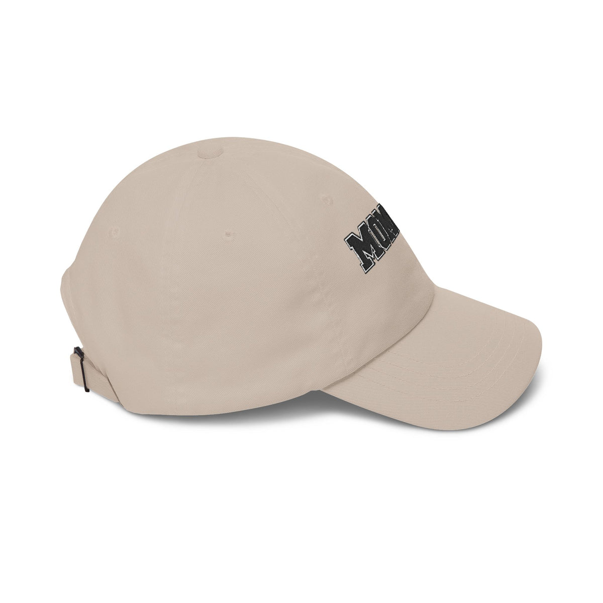 Mommin' Dad Cap — Casual White Soccer Hat for Moms