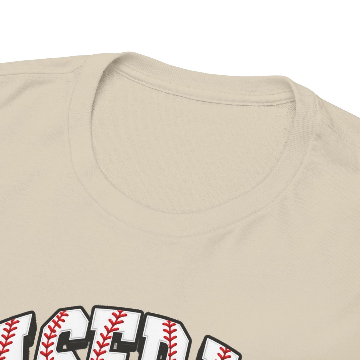 Baseball Mom T-Shirt – Retro Baseball Graphic Tee for Proud Moms