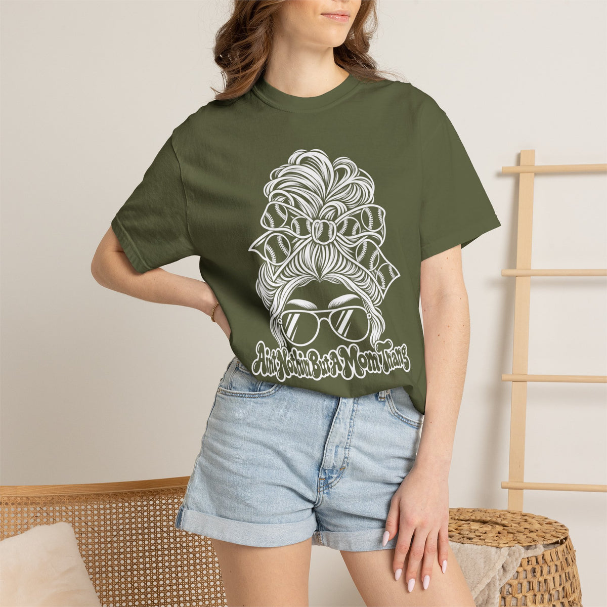 Aint Nothin But A Mom Thang Messy Bun Sunglasses T‑Shirt — Baseball Hairband Graphic Tee