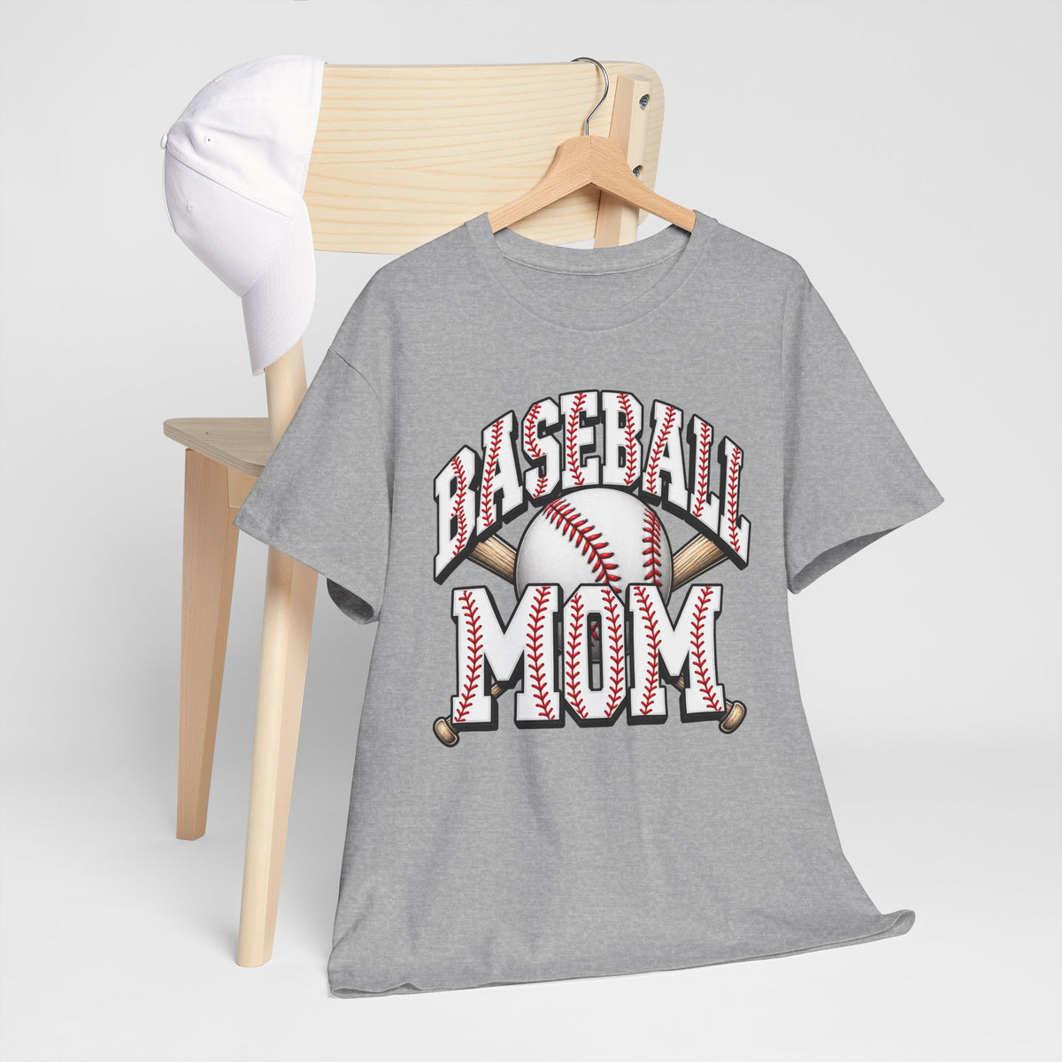 Baseball Mom T-Shirt – Retro Baseball Graphic Tee for Proud Moms