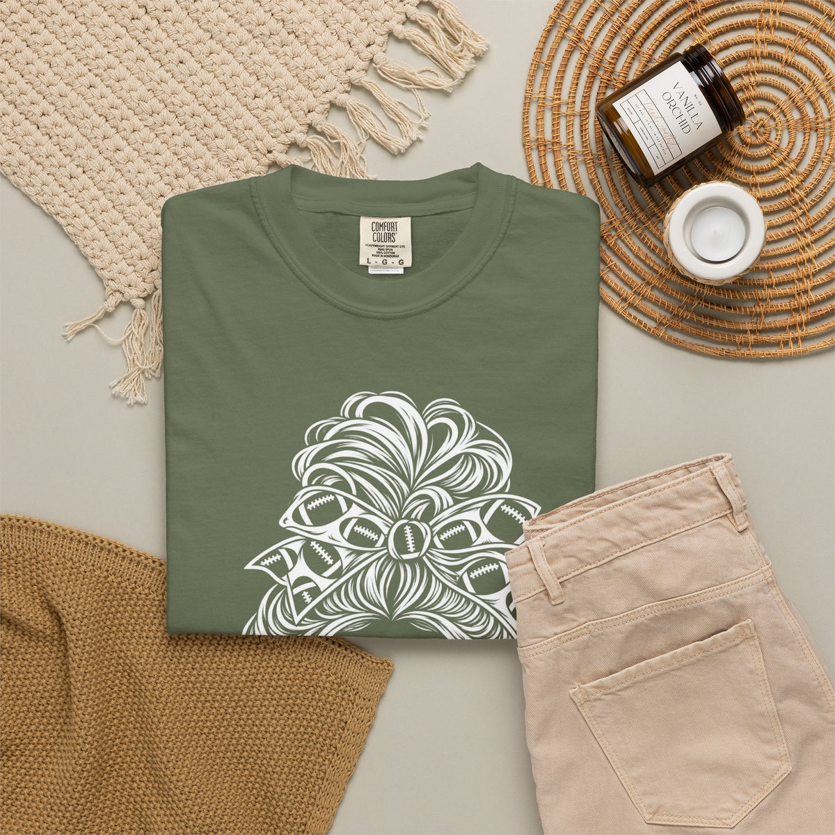 Aint Nothin But A Mom Thang Messy Bun Sunglasses T-Shirt — Football Headband Graphic Tee