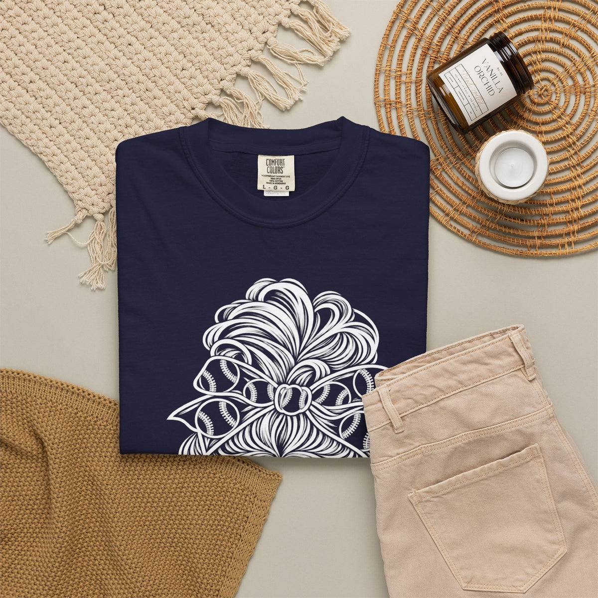Aint Nothin But A Mom Thang Messy Bun Sunglasses T‑Shirt — Baseball Hairband Graphic Tee
