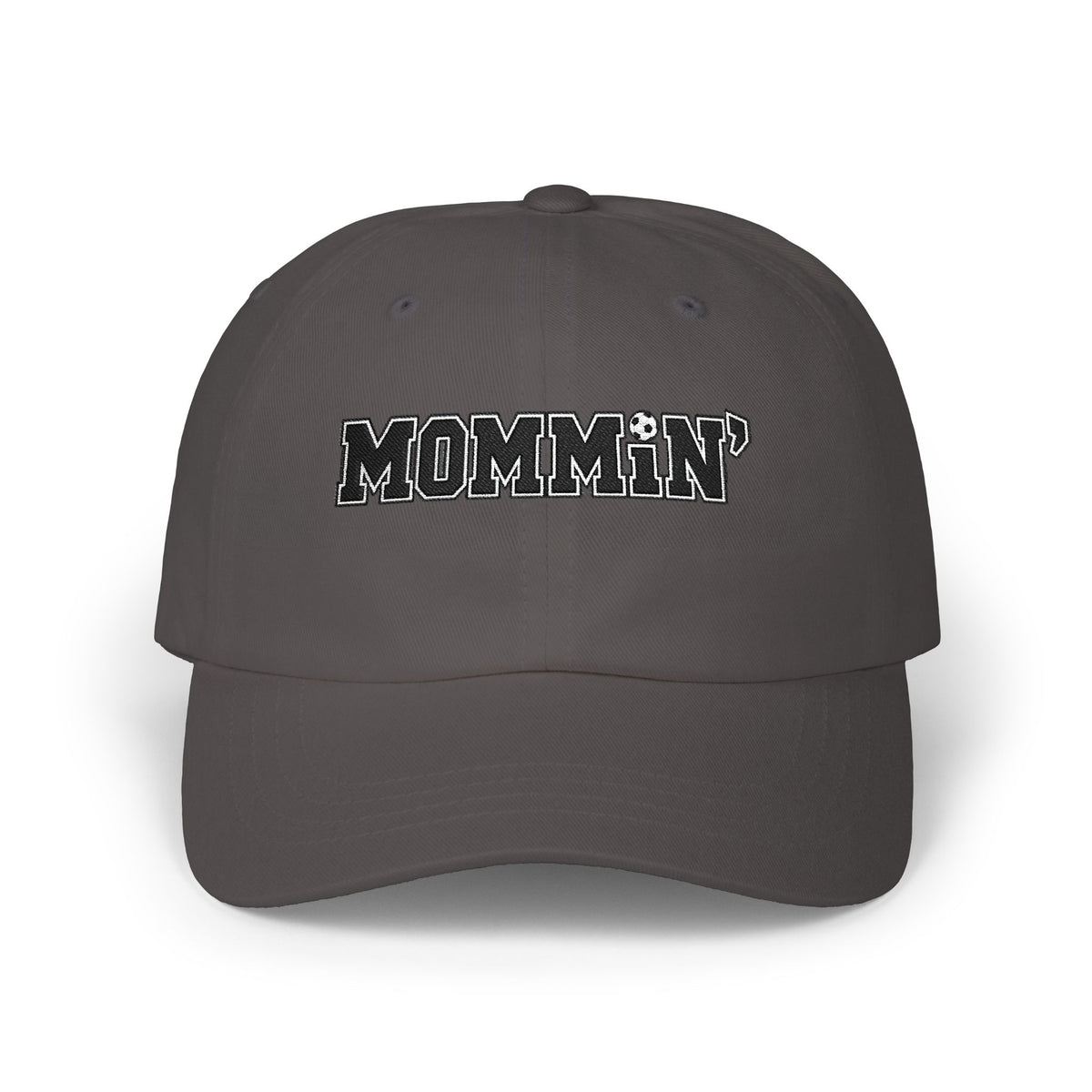 Mommin' Dad Cap — Casual White Soccer Hat for Moms